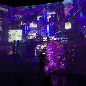 Meet your Posher, Linda